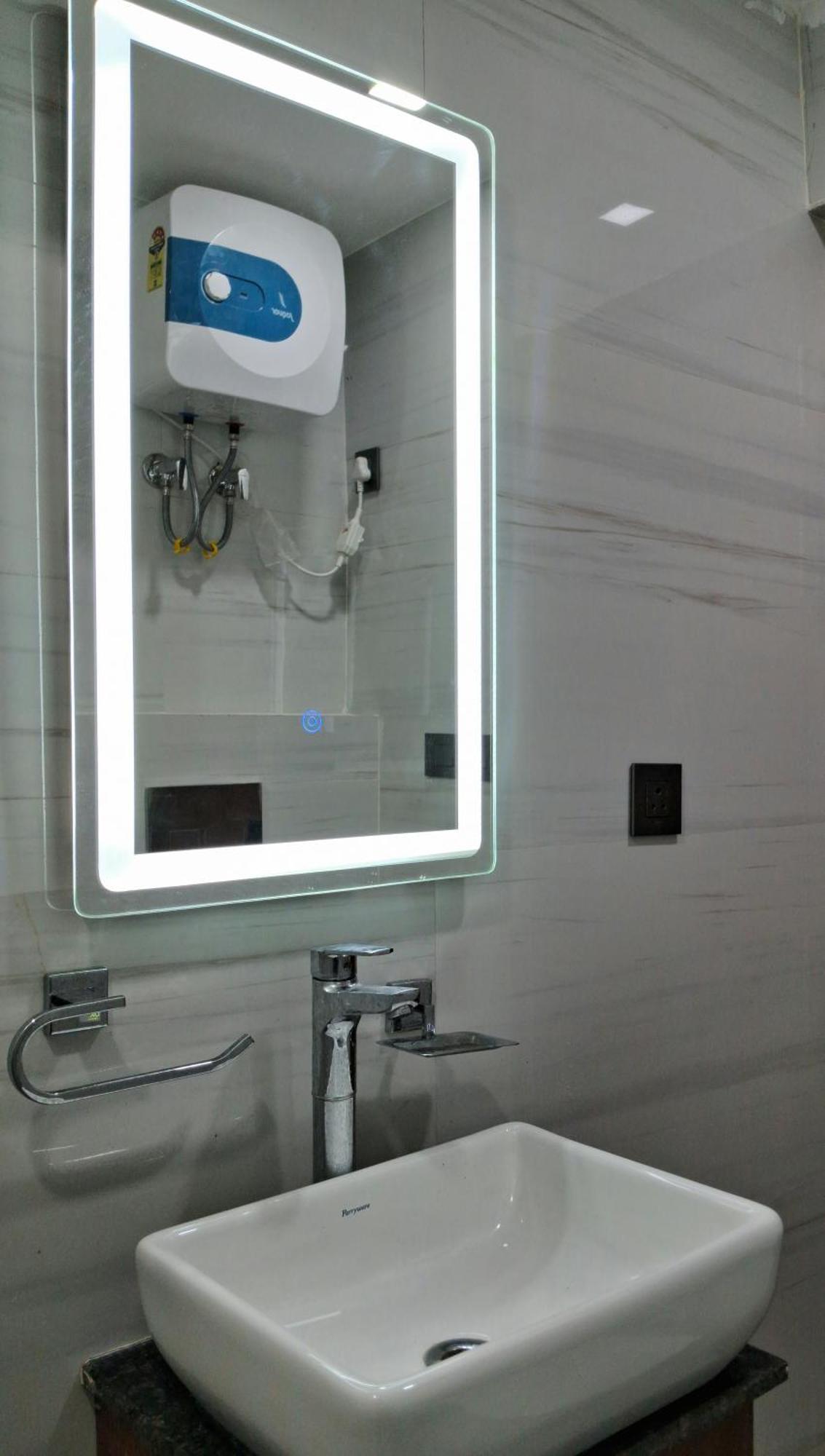 Emerald Suites Greater Noida Phòng bức ảnh